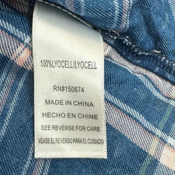 Casual Blue Plaid Button Down Shirt - Picture 8 of 11